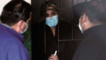 Βολιβία: Η προφυλάκιση της πρώην μεταβατικής προέδρου Τζανίνε Άνιες παρατάθηκε για 6 μήνες