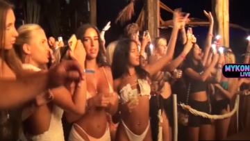 Μύκονος: Γεμάτο εντυπωσιακές παρουσίες το πάρτι του Tyga στο SantAnna