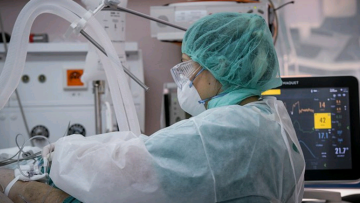 Κορωνοϊός - Κρήτη: Στο χειρουργείο η διασωληνωμένη έγκυος - Θα υποβληθεί σε καισαρική