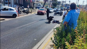 Τροχαίο στη λεωφόρο Μαραθώνος με έναν τραυματία - Δείτε φωτογραφίες 