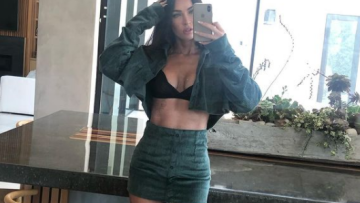 Μέγκαν Φοξ: Η σέξι σέλφι, η ρομαντική «απόδραση» και το... υπονοούμενο για το τραπέζι του Airbnb