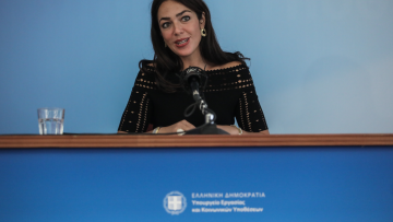 Κοινωνική προστασία: Οι 4 πυλώνες του νομοσχεδίου - Πρόληψη ενάντια στην κακοποίηση ανηλίκων, προσωπικός βοηθός για ΑμεΑ