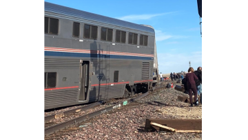 ΗΠΑ: Τουλάχιστον τρεις νεκροί έπειτα από εκτροχιασμό τρένου στη Μοντάνα - Δείτε βίντεο