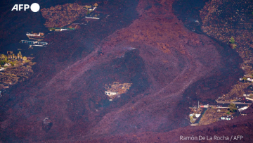 Ισπανία: Έφτασε στον ωκεανό η λάβα από το ηφαίστειο στη Λα Πάλμα - Συγκλονιστικές εικόνες 