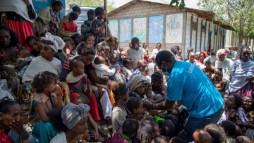 Αιθιοπία: Διπλασιάστηκε ο αριθμός των παιδιών με ακραίο οξύ υποσιτισμό στo εμπόλεμo Τιγκράι