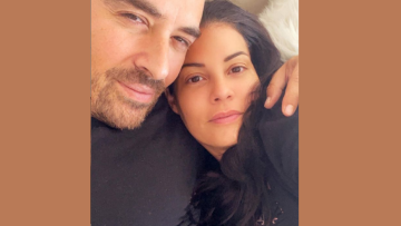 Ο Γιάννης Αϊβάζης γύρισε στην αγκαλιά της γυναίκας του