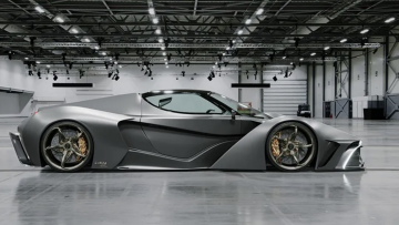 Ελληνικό υπεραυτοκίνητο Chaos - Αποκαλυπτικό βίντεο