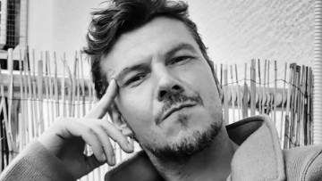 Ο Ιωάννης Παπαζήσης ανέβασε φωτογραφία του γιου του