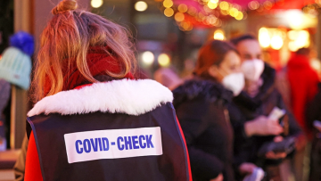 Κορωνοϊός - Δανία: Κλείσιμο σχολείων, τηλεργασία και περιορισμός της νυχτερινής ζωής