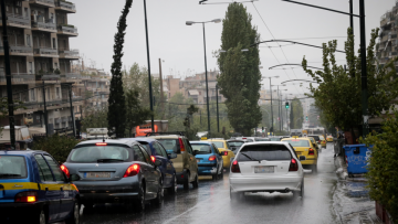 Κίνηση στους δρόμους: Μποτιλιάρισμα τώρα σε Κηφισό και Αττική Οδό - Live χάρτης 