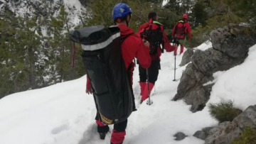 Τραγωδία στα Καλάβρυτα: «Είχαν ανοίξει πολύ δύσκολες διαδρομές στα βουνά», λένε εκείνοι που γνώριζαν τους τρεις ορειβάτες 