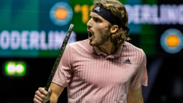 Στον ημιτελικό και στο Ρότερνταμ ο Τσιτσιπάς-Δείτε βίντεο 