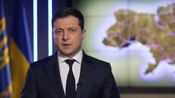 Ζελένσκι: Καταγγέλλει την «παραβίαση της εθνικής κυριαρχίας» της χώρας του από τη Ρωσία