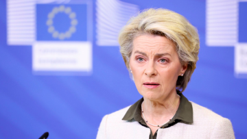 ΕΕ - Ουκρανία: Η πρόεδρος της Ευρωπαϊκής Επιτροπής τάσσεται υπέρ της ένταξης της Ουκρανίας στην ΕΕ