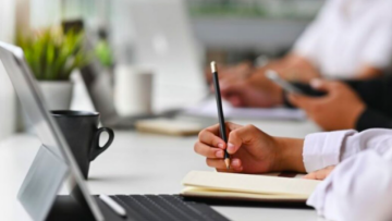 «Δουλειές Ξανά»: Σε δημόσια διαβούλευση το νομοσχέδιο του υπουργείου Εργασίας