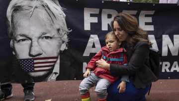 Βρετανία: Ο ιδρυτής του WikiLeaks και η σύντροφός του θα παντρευτούν σήμερα μέσα στη φυλακή Μπέλμαρς