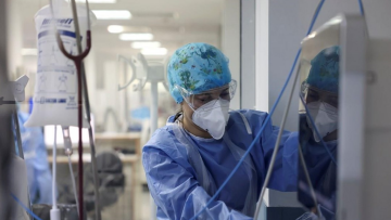 Κορωνοϊός: Η επίδραση της νόσου στα αγγεία είναι ανάλογη της βαρύτητας της νόσου