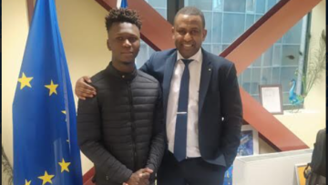 Σαϊντού Καμαρά: Συνάντηση με τον υποδιοικητή της υπηρεσίας Υποδοχής και Ταυτοποίησης