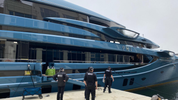 Πόλεμος στην Ουκρανία: Eιδική μονάδα κρούσης εντοπίζει Ρώσους ολιγάρχες που επιχειρούν να αποφύγουν τις κυρώσεις