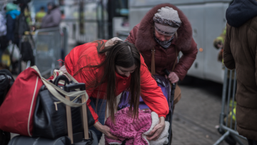 Πόλεμος στην Ουκρανία: Πάνω από 16.700 Ουκρανοί πρόσφυγες στην Ελλάδα, 5.117 ανήλικοι