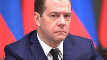 Πόλεμος στην Ουκρανία: Θα ανταποδώσουμε τις απελάσεις διπλωματών μας από δυτικές κυβερνήσεις, διαμηνύει ο Μεντβέντεφ