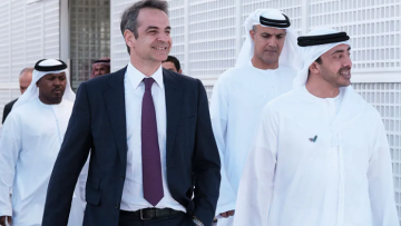 Ο Μητσοτάκης στα Εμιράτα: Μήνυμα περιφερειακής σταθερότητας και 9 συμφωνίες στο τραπέζι