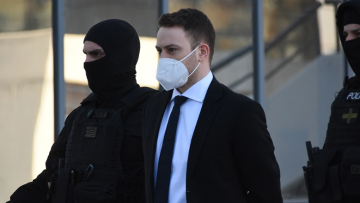 Μπάμπης Αναγνωστόπουλος: Αυτά είναι τα ελαφρυντικά που θα ζητήσει, για να «σπάσουν» τα ισόβια