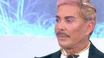 Λάκης Γαβαλάς: «Έχω κι άλλα σπίτια που μου έχουν πάρει, απλά δεν έχουν γίνει ακόμα γνωστά»