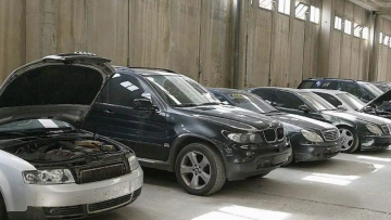 Στο «σφυρί» κατασχεμένα υπερπολυτελή ΙΧ - Δειτε τις τιμές