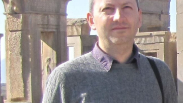 Ιράν: Ιρανοσουηδός πανεπιστημιακός κινδυνεύει με εκτέλεση - Βοήθεια από την ΕΕ ζητά η σύζυγός του 