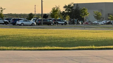 ΗΠΑ: Τρεις νεκροί από πυροβολισμούς στον χώρο στάθμευσης εκκλησίας στην Αϊόβα