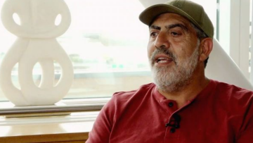 Κούλλης Νικολάου για τη «Γη της Ελιάς»: «Πρέπει οπωσδήποτε να πάμε σε δεύτερη σεζόν»