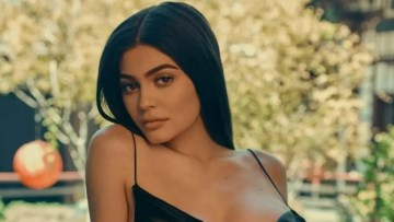 Κάιλι Τζένερ: Διαψεύδει άνδρα που λέει ότι άκουγε τον γιο της να κλαίει με λυγμούς - «Λάθος τρόπος για να τραβήξεις την προσοχή»