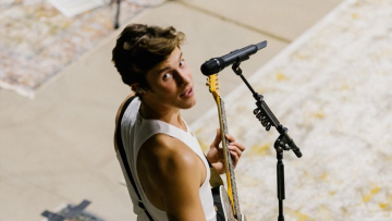 Σον Μέντες: Ακύρωσε την παγκόσμια περιοδεία του, γιατί αντιμετωπίζει προβλήματα ψυχικής υγείας