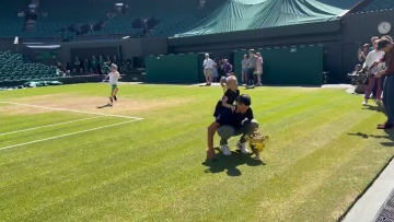 Η οικογένεια Τζόκοβιτς έκανε το γύρο του θριάμβου στο Wimbledon