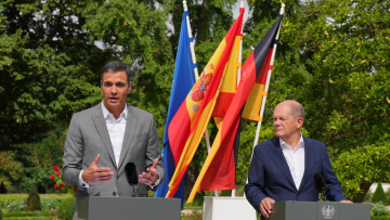 Γερμανία: Σολτς και Σάντσεθ συμφωνούν στη σύνδεση της Ιβηρικής Χερσονήσου με το ευρωπαϊκό δίκτυο ενέργειας