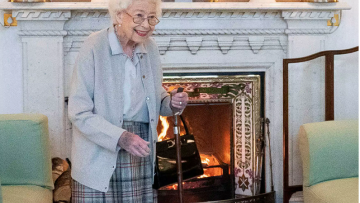 Βρετανία: Φουντώνουν ξανά οι φήμες για την υγεία της Ελισάβετ - Εξουθενωμένη στη συνάντηση με τη Λιζ Τρας