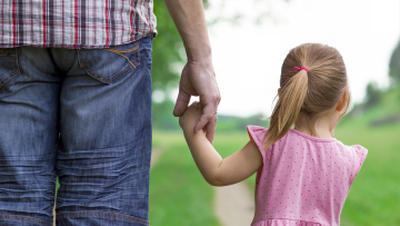 Επίδομα παιδιού Α21: Νωρίτερα η πληρωμή της έκτης δόσης πριν τα Χριστούγεννα

