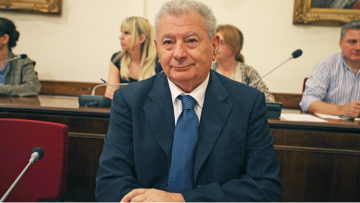 Σήφης Βαλυράκης: Εισαγγελέας ζητά την παραπομπή σε δίκη των δύο κατηγορουμένων για τον θάνατό του