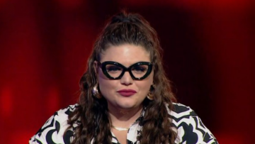 Μαρία Μπεκατώρου: Η έκπληξη της Δανάης Μπάρκα στην παρουσιάστρια