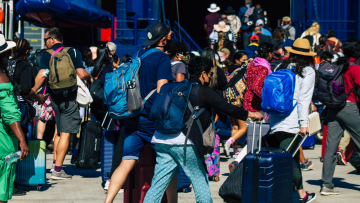 28η Οκτωβρίου - «Τουρισμός για όλους»:  Οι άυλες κάρτες μπορούν να αξιοποιηθούν για το τριήμερο, λέει η Ζαχαράκη