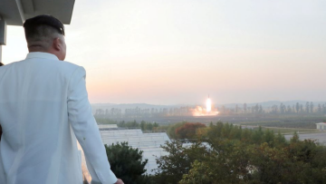 Βόρεια Κορέα: Νέα εκτόξευση βαλλιστικών πυραύλων «άγνωστου τύπου»