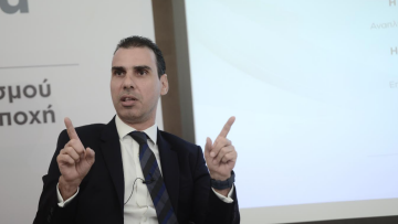 Θεμιστοκλέους: Πώς θα χτίσουμε ένα νέο εμβολιαστικό πρόγραμμα