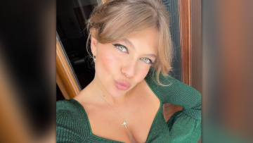 Κλέλια Ανδριολάτου: «Προσπαθεί να καταλάβει το Άμστερνταμ» - Δείτε τη φωτογραφία που ανέβασε