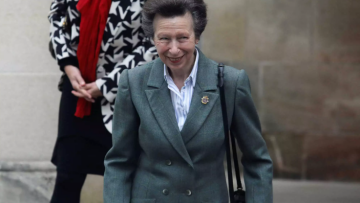 Κηδεία Κωνσταντίνου: Υπό δρακόντεια μέτρα ασφαλείας η άφιξη της πριγκίπισσας Άννας στην Αθήνα 