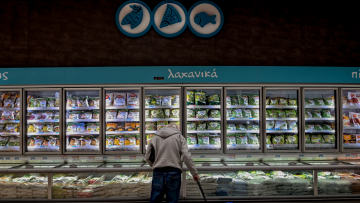 Market Pass: Από 106 έως 600 ευρώ θα λάβουν για τα ψώνια τους 3,2 εκατομμύρια νοικοκυριά