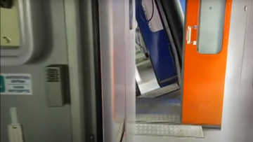 Σύγκρουση τρένων στη Λάρισα: Σοκαριστικές εικόνες μέσα από τα βαγόνια της αμαξοστοιχίας Intercity 62