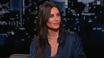 Κόρτνεϊ Κοξ: Ο πατέρας μου δεν ήθελε να γίνω ηθοποιός αλλά να πουλάω πισίνες