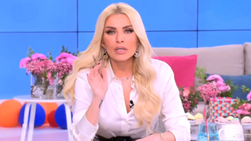 Καινούργιου: Ξέσπασε με σχόλιο που έλαβε - «Εσύ θα γίνεις μάνα του Αγίου κούκου, ξέρει ο Θεός πού τα δίνει»