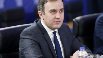 Χατζηβασιλείου για υποψηφιότητα Καραμανλή: Στις αντιπροσωπευτικές δημοκρατίες, οι πολίτες επιλέγουν ποιος θα τους εκπροσωπεί